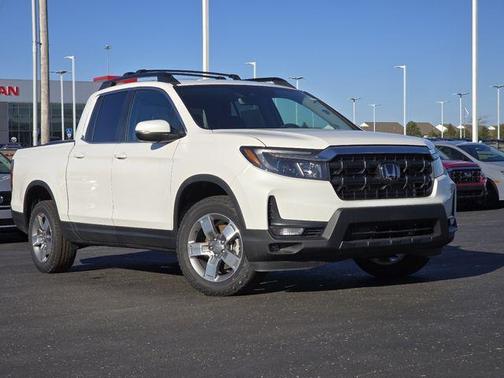 Platinum White Pearl 2026 Honda Ridgeline RTL