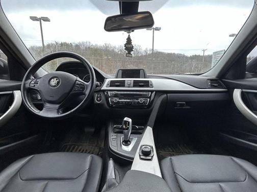 2016 BMW 320 i