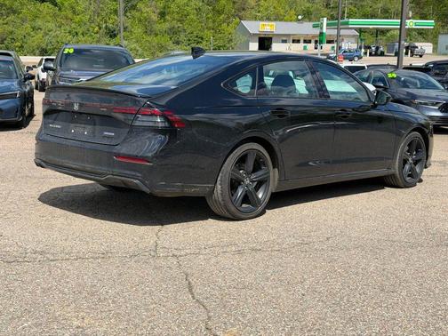 Crystal Black Pearl 2024 Honda Accord Hybrid Sport-L