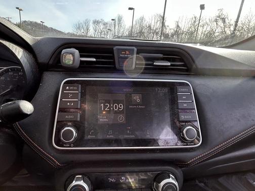 2020 Nissan Versa 1.6 S