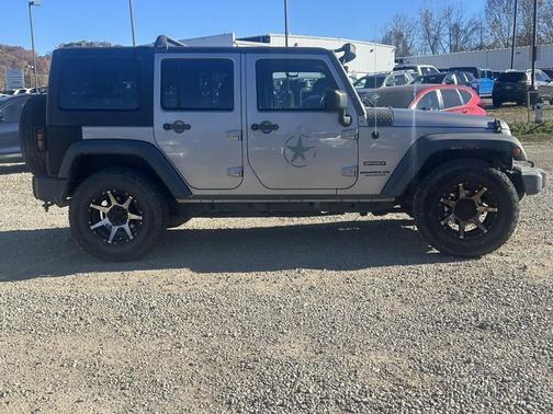 2013 Jeep Wrangler Unlimited Sport
