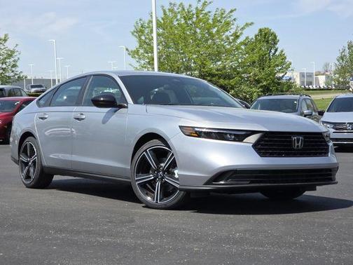 Solar Silver Metallic 2026 Honda Accord Hybrid Sport