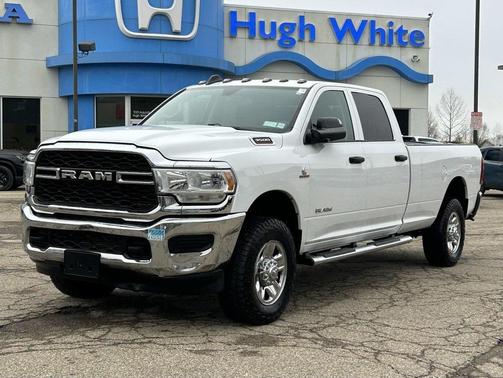 2020 RAM 3500 Tradesman Crew Cab 4x4 8' Box