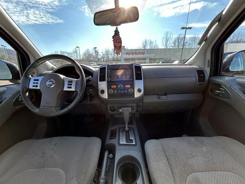 2019 Nissan Frontier SV