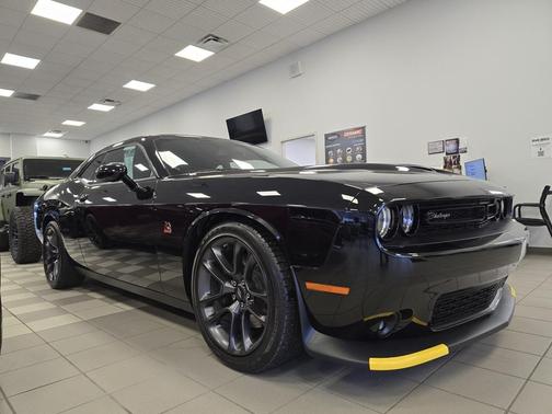 2023 Dodge Challenger R/T Scat Pack
