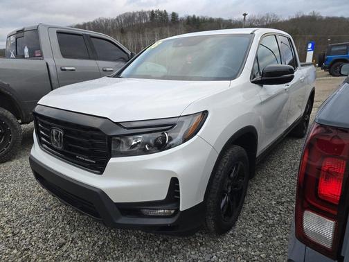 2023 Honda Ridgeline Black