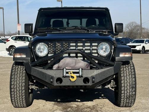 2020 Jeep Gladiator Sport S