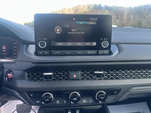 2024 Honda Accord EX 1.5T