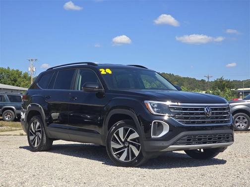 2024 Volkswagen Atlas 2.0T SE w/Technology 4MOTION
