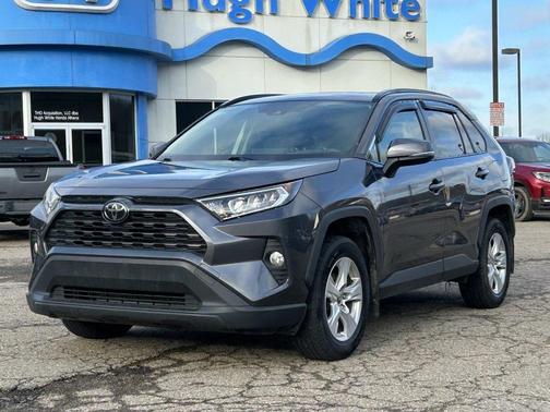 2019 Toyota RAV4 XLE
