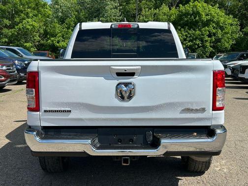 Bright White Clearcoat 2022 RAM 1500 Big Horn/Lone Star