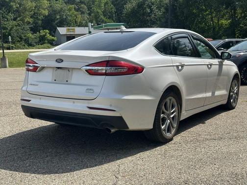 2020 Ford Fusion SEL