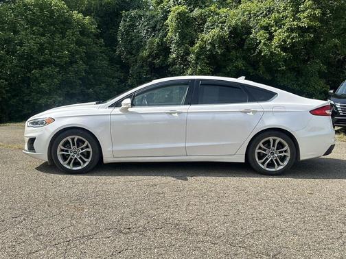 2020 Ford Fusion SEL