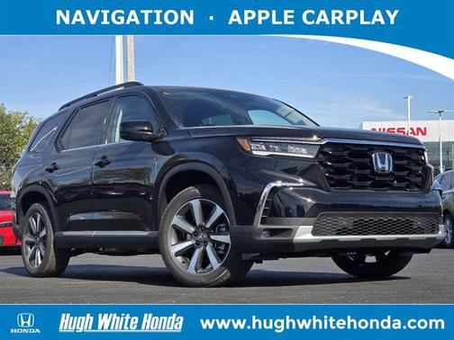 2025 Honda Pilot Touring 8-Passenger