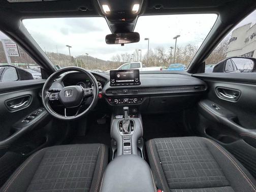 2025 Honda HR-V AWD Sport