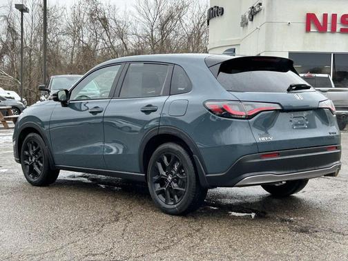 2025 Honda HR-V AWD Sport