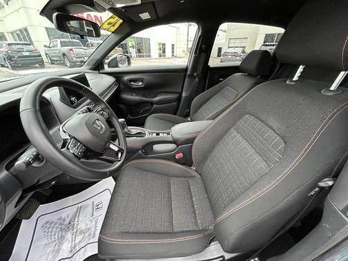 2025 Honda HR-V AWD Sport
