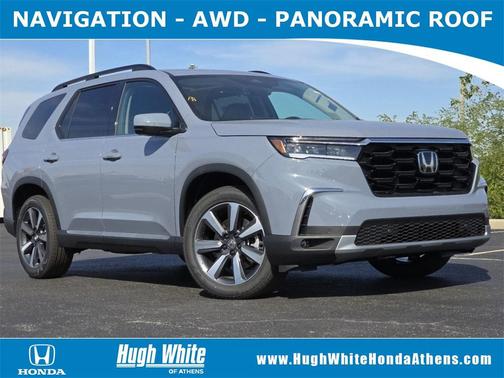 2025 Honda Pilot Touring 8-Passenger