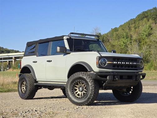 2021 Ford Bronco Black Diamond