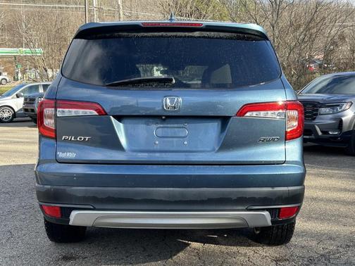 2020 Honda Pilot AWD EX