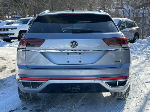 2023 Volkswagen Atlas Cross Sport 3.6L V6 SEL Premium R-Line