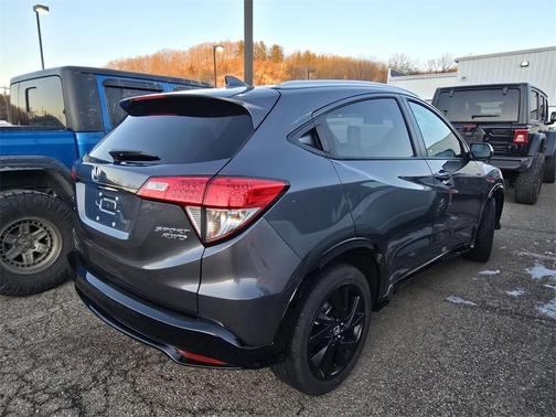 2022 Honda HR-V AWD Sport