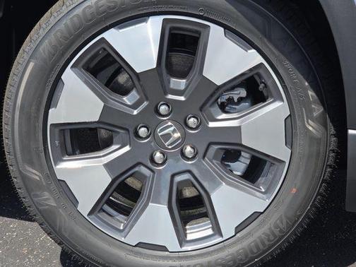 Sonic Gray Pearl 2026 Honda Pilot Touring 8-Passenger