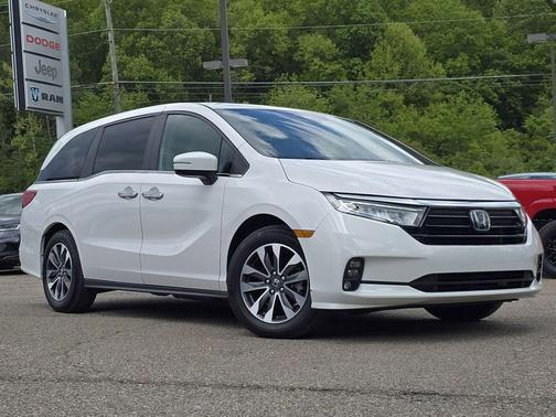 Platinum White Pearl 2023 Honda Odyssey EX-L