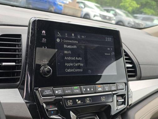 Platinum White Pearl 2023 Honda Odyssey EX-L