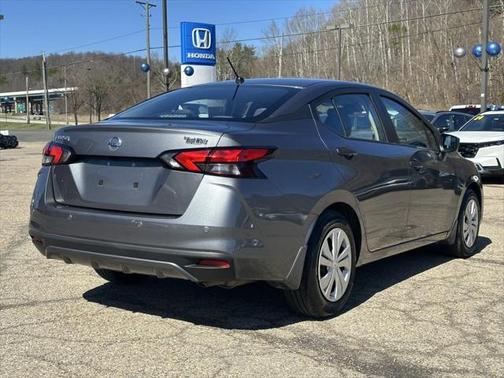 2022 Nissan Versa 1.6 S