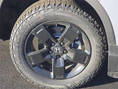 2025 Honda Ridgeline Black