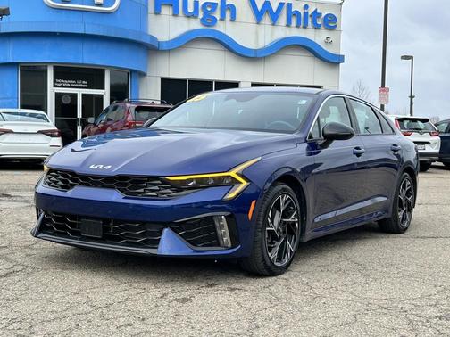 2025 Kia K5 GT-Line