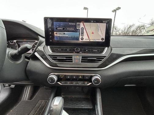 2023 Nissan Altima SR FWD