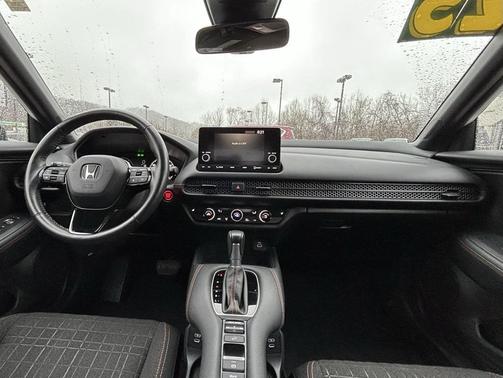 2025 Honda HR-V AWD Sport