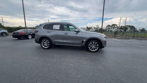 Gray Metallic 2026 BMW X5 sDrive40i