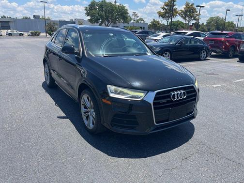 Mythos Black Metallic 2017 Audi Q3 2.0T Premium Plus