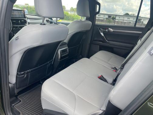 Nori Green Pearl 2023 Lexus GX 460 GX 460