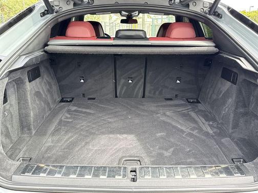 Gray Metallic 2025 BMW X6 M60i