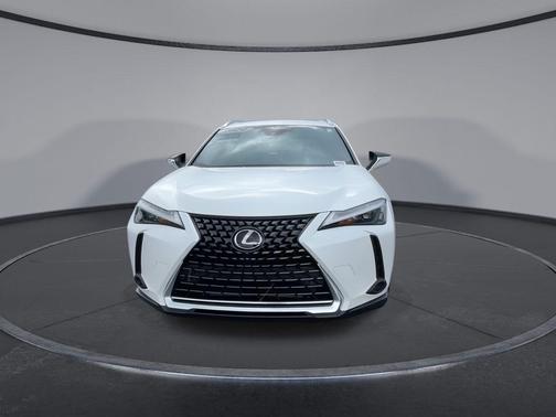 Eminent White Pearl 2024 Lexus UX 250h Base