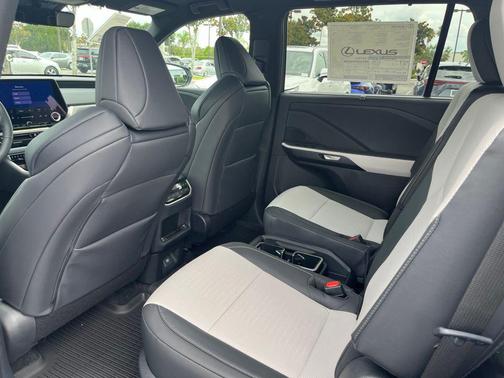 Celestial Silver Metallic 2026 Lexus TX 500h F SPORT Premium