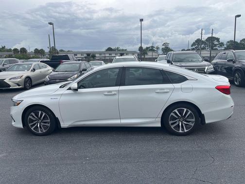 Platinum White Pearl 2021 Honda Accord Hybrid Base