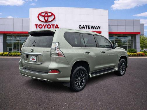 Atomic Silver 2023 Lexus GX 460 Premium