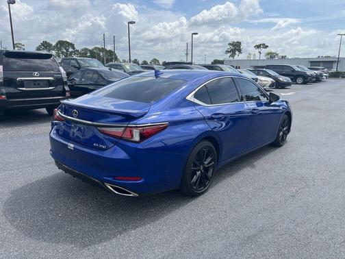 Ultrasonic Blue 2.0 2023 Lexus ES 350 F Sport