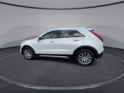 Crystal White Tricoat 2022 Cadillac XT4 Premium Luxury