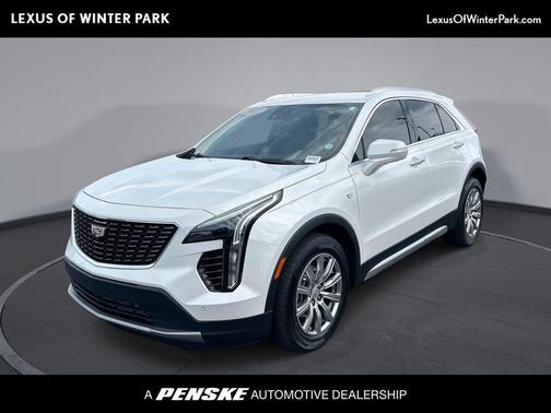 Crystal White Tricoat 2022 Cadillac XT4 Premium Luxury
