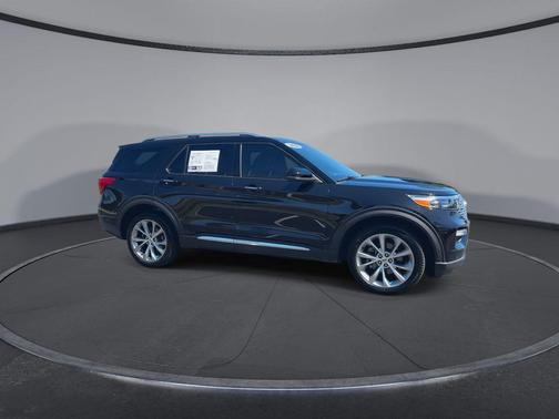 AGATE BLACK METALLIC 2021 Ford Explorer Platinum
