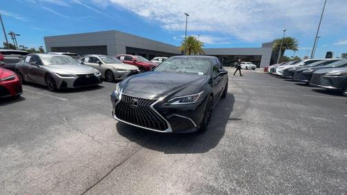 Caviar 2023 Lexus ES 350 Base