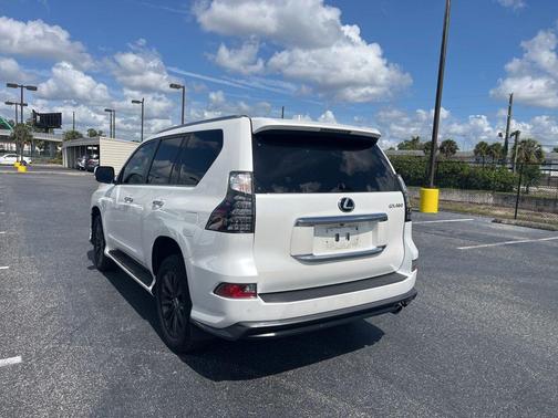 Eminent White Pearl 2023 Lexus GX 460 Premium