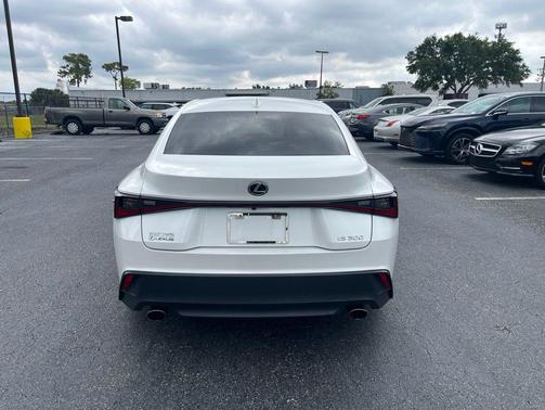 Eminent White Pearl 2022 Lexus IS 300 Base