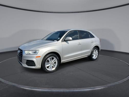 Cuvee Silver Metallic 2017 Audi Q3 2.0T Premium